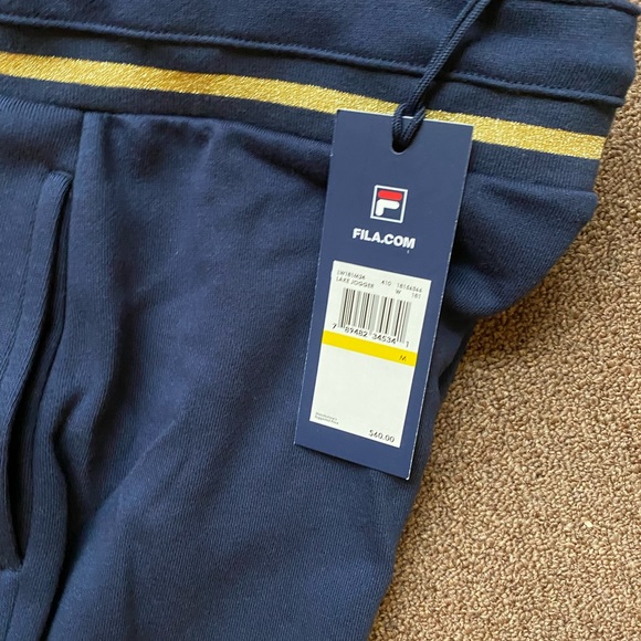 Fila sweatpants - Picture 2 of 3